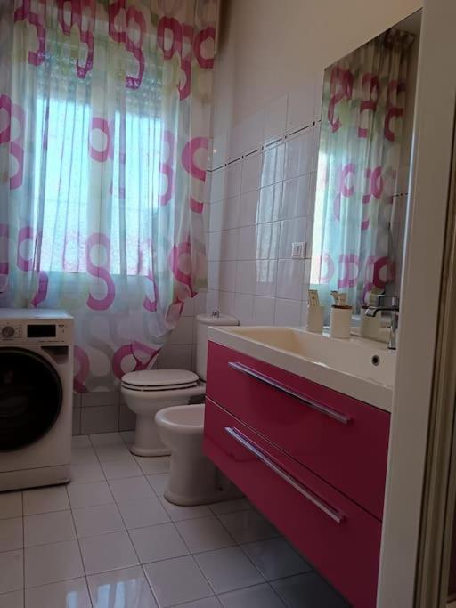 Casa Al Mare Valentina Lägenhet Viareggio Exteriör bild